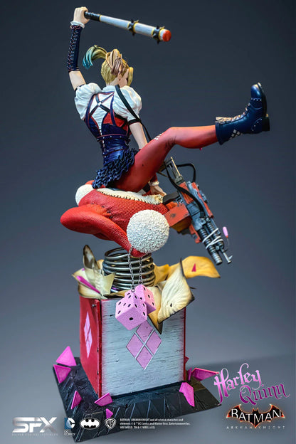 Harley Quinn (Arkham Asylum): Limited Edition Statue