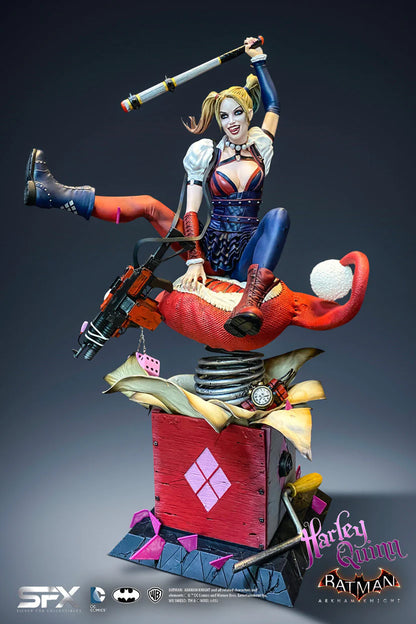 Harley Quinn (Arkham Asylum): Limited Edition Statue