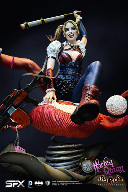 Harley Quinn (Arkham Asylum): Limited Edition Statue