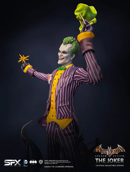 The Joker (Arkham Asylum): Limited Edition Statue